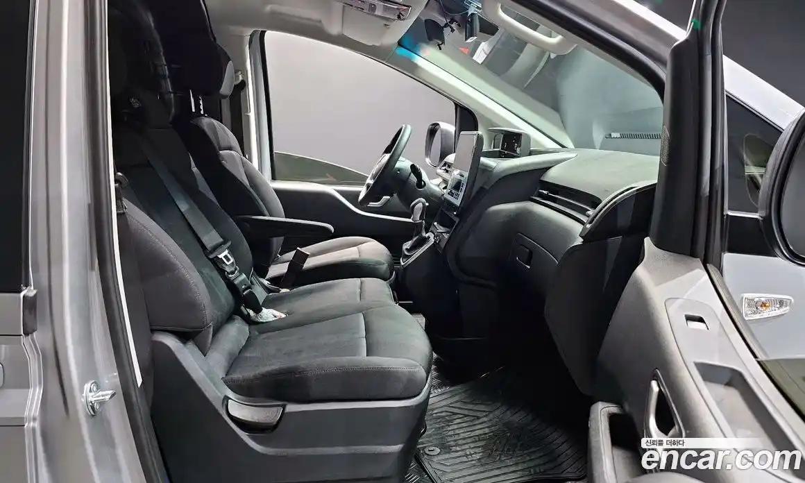 Hyundai Staria 2025 2.2 Автомат в Москве № 582471, фото 10