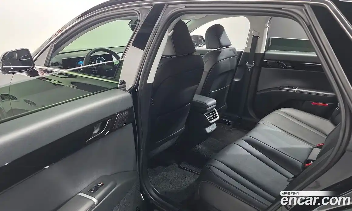 Hyundai Grandeur 2023 2.5 Автомат в Москве № 582580, фото 17