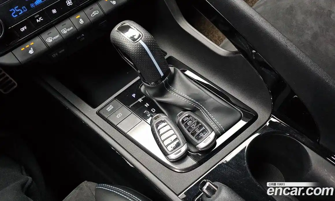 Hyundai Avante 2022 2.0 Автомат в Москве № 582757, фото 9