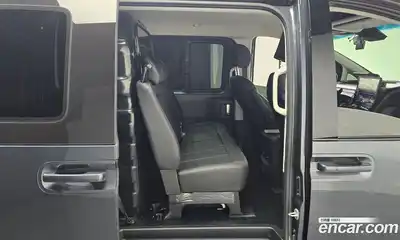 Hyundai Staria 2025 3.5 Автомат в Москве № 582891, миниатюра 12