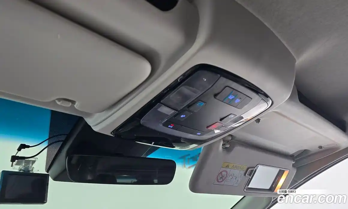 Hyundai Staria 2025 3.5 Автомат в Москве № 582891, фото 19