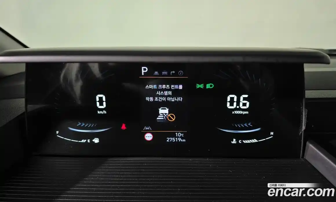 Hyundai Staria 2025 3.5 Автомат в Москве № 582891, фото 8