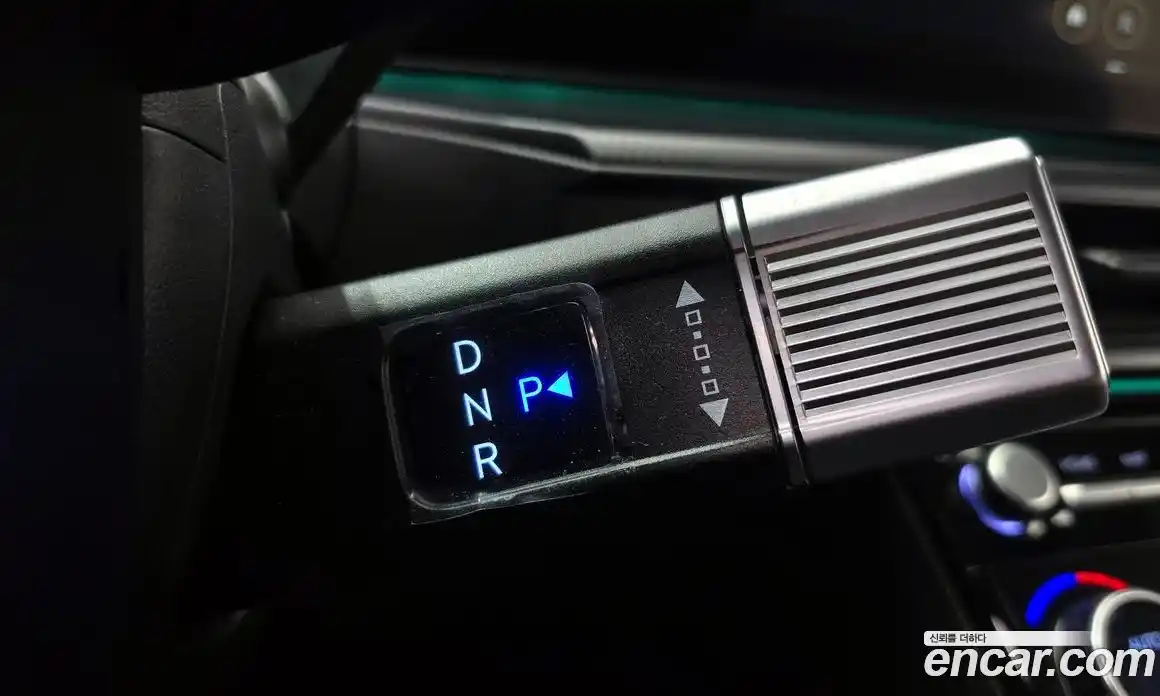 Hyundai Santa Fe 2024 1.6 Автомат в Москве № 582926, фото 9