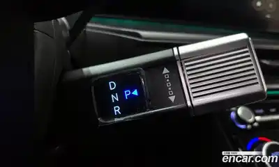 Hyundai Santa Fe 2024 1.6 Автомат в Москве № 582926, миниатюра 9