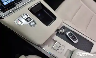 Hyundai Grandeur 2022 2.4 Автомат в Москве № 583026, миниатюра 9