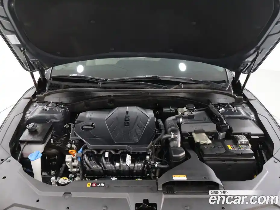 Hyundai Grandeur 2023 2.5 Автомат в Москве № 583092, фото 17