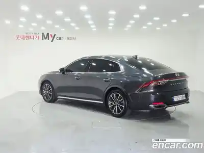 Hyundai Grandeur 2023 2.5 Автомат в Москве № 583092, миниатюра 3