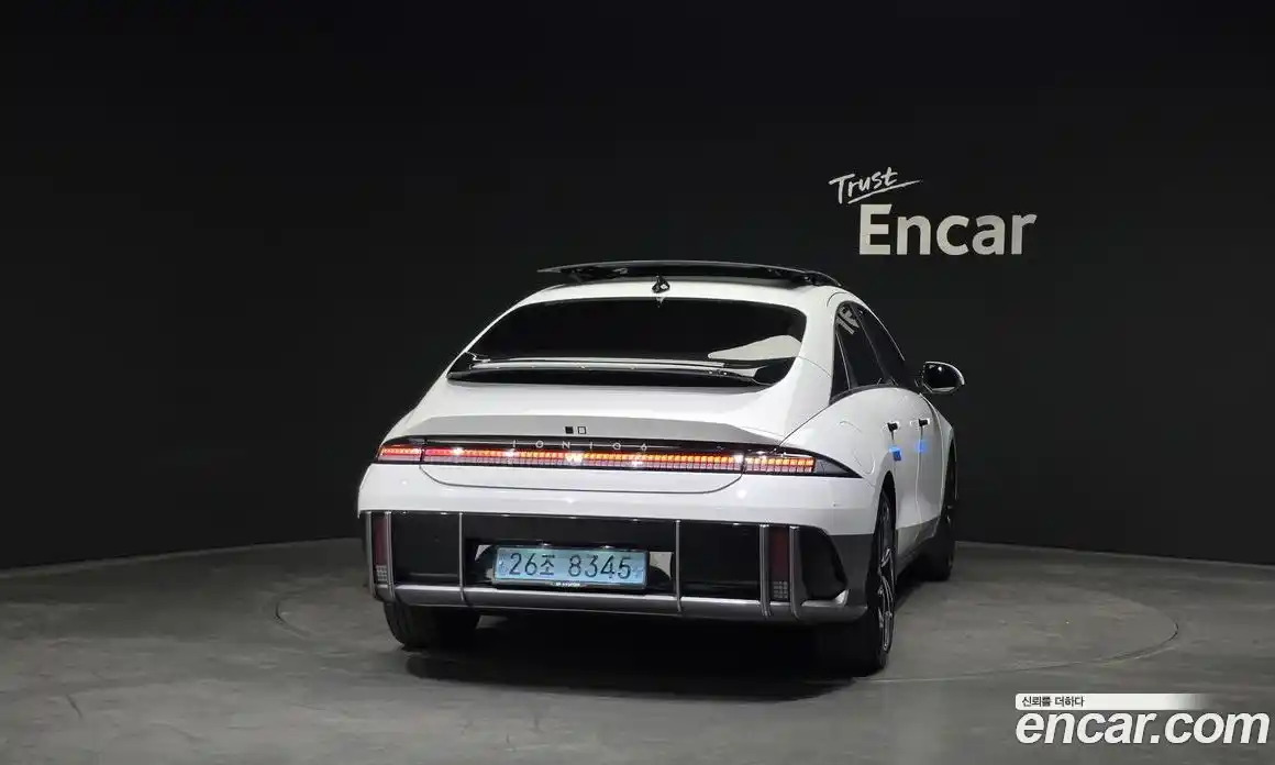 Hyundai Ioniq 6 2023 0.1 Автомат в Москве № 583279, фото 4