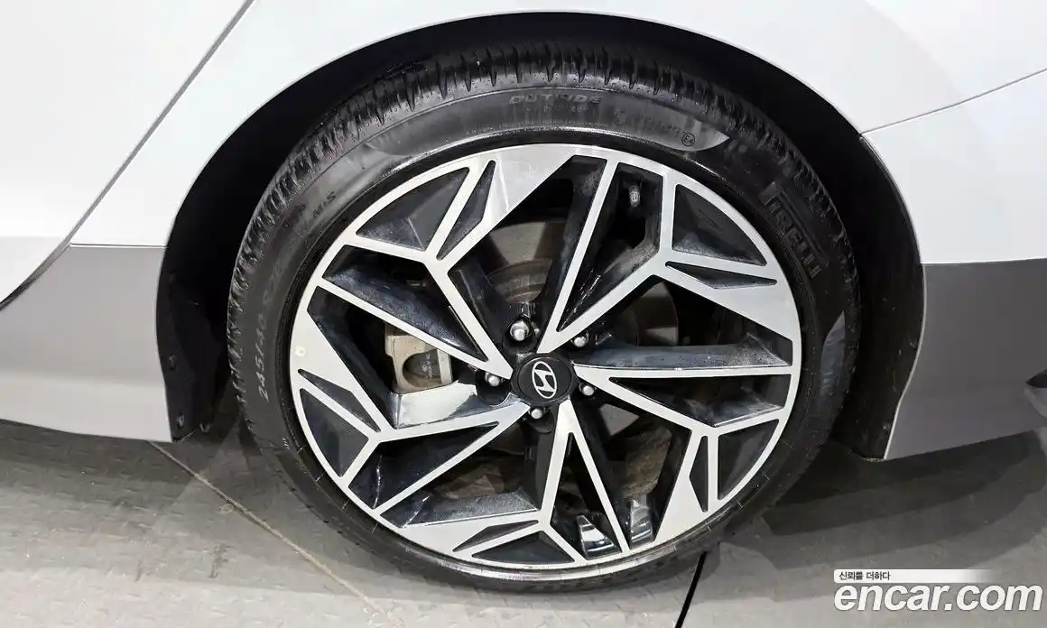 Hyundai Ioniq 6 2023 0.1 Автомат в Москве № 583279, фото 5