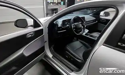 Hyundai Ioniq 6 2023 0.1 Автомат в Москве № 583279, миниатюра 10