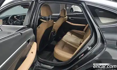 Hyundai Sonata 2022 1.6 Автомат в Москве № 583285, миниатюра 12