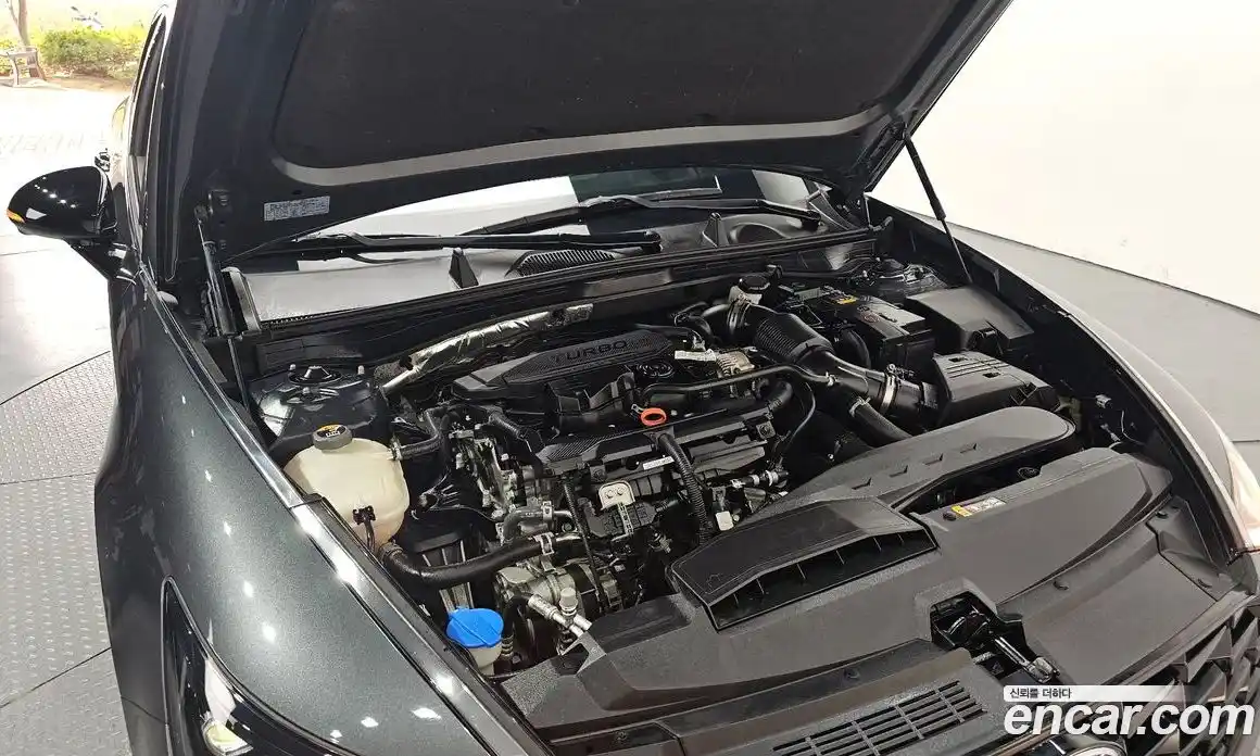 Hyundai Sonata 2022 1.6 Автомат в Москве № 583285, фото 6