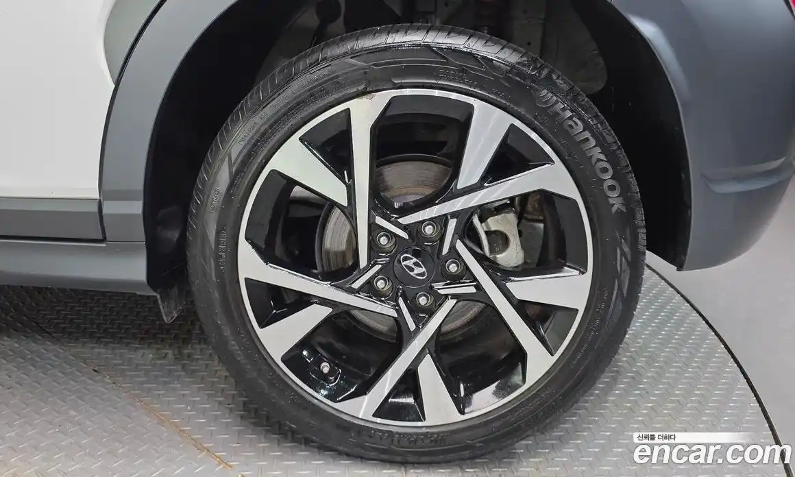 Hyundai Kona 2023 1.6 Автомат в Москве № 583310, фото 5