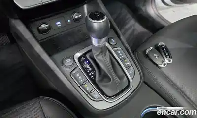 Hyundai Kona 2023 1.6 Автомат в Москве № 583310, миниатюра 9