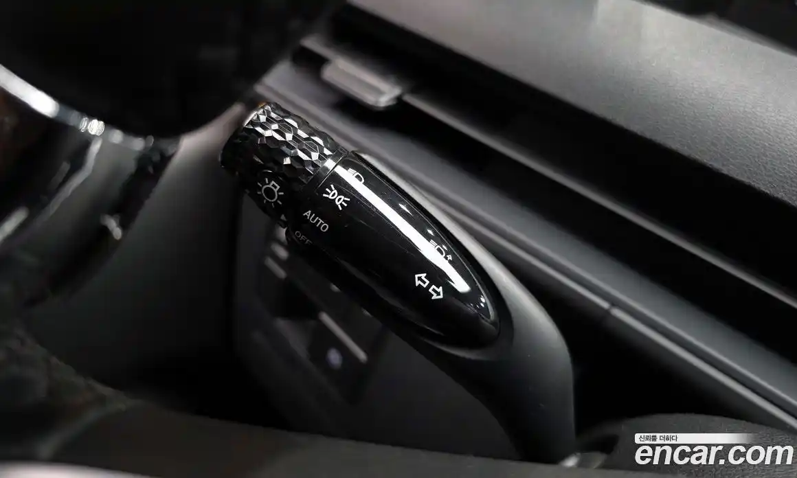 Hyundai Staria 2023 3.5 Автомат в Москве № 583328, фото 18