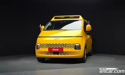 Hyundai Staria 2023 3.5 Автомат в Москве № 583328, миниатюра 3