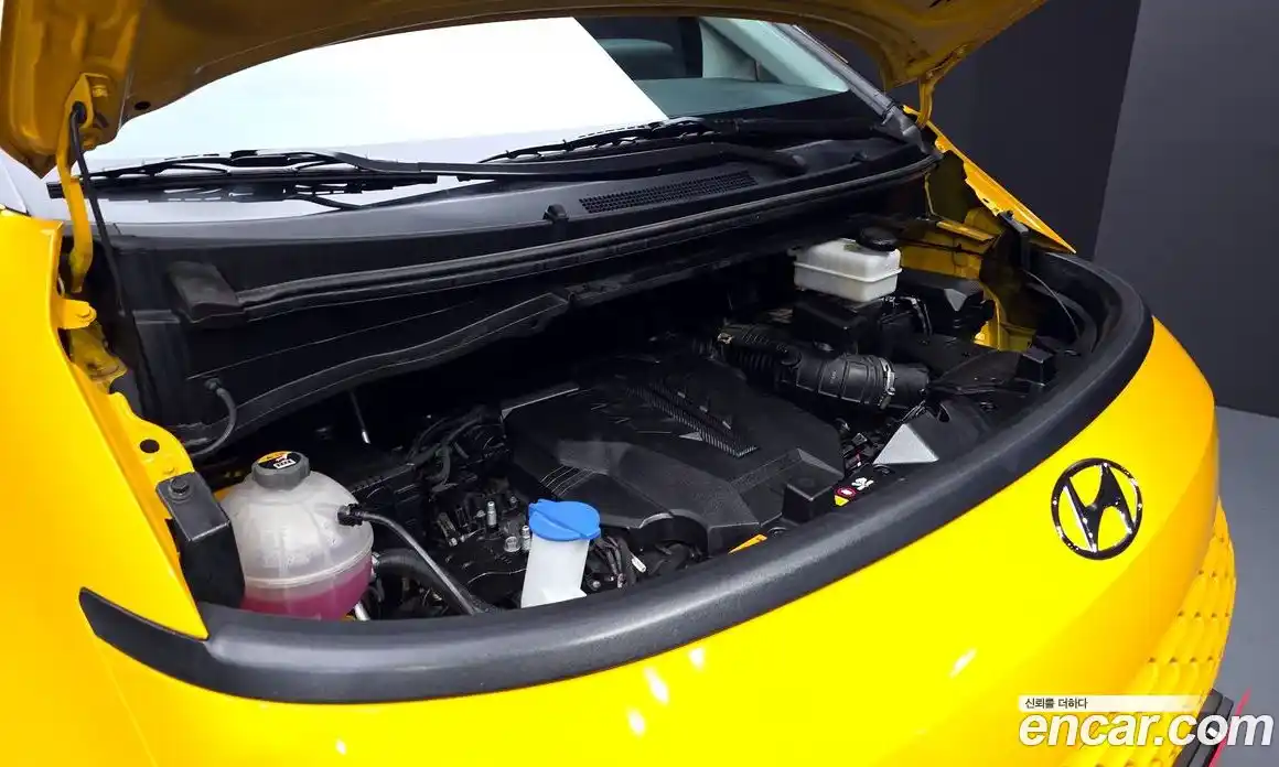 Hyundai Staria 2023 3.5 Автомат в Москве № 583328, фото 6