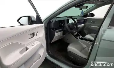 Hyundai Kona 2023 1.6 Автомат в Москве № 583551, миниатюра 10