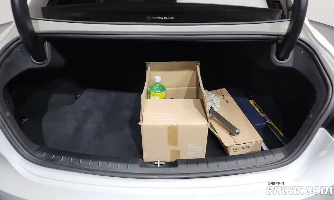 Hyundai Grandeur 2022 2.5 Автомат в Москве № 583620, фото 19