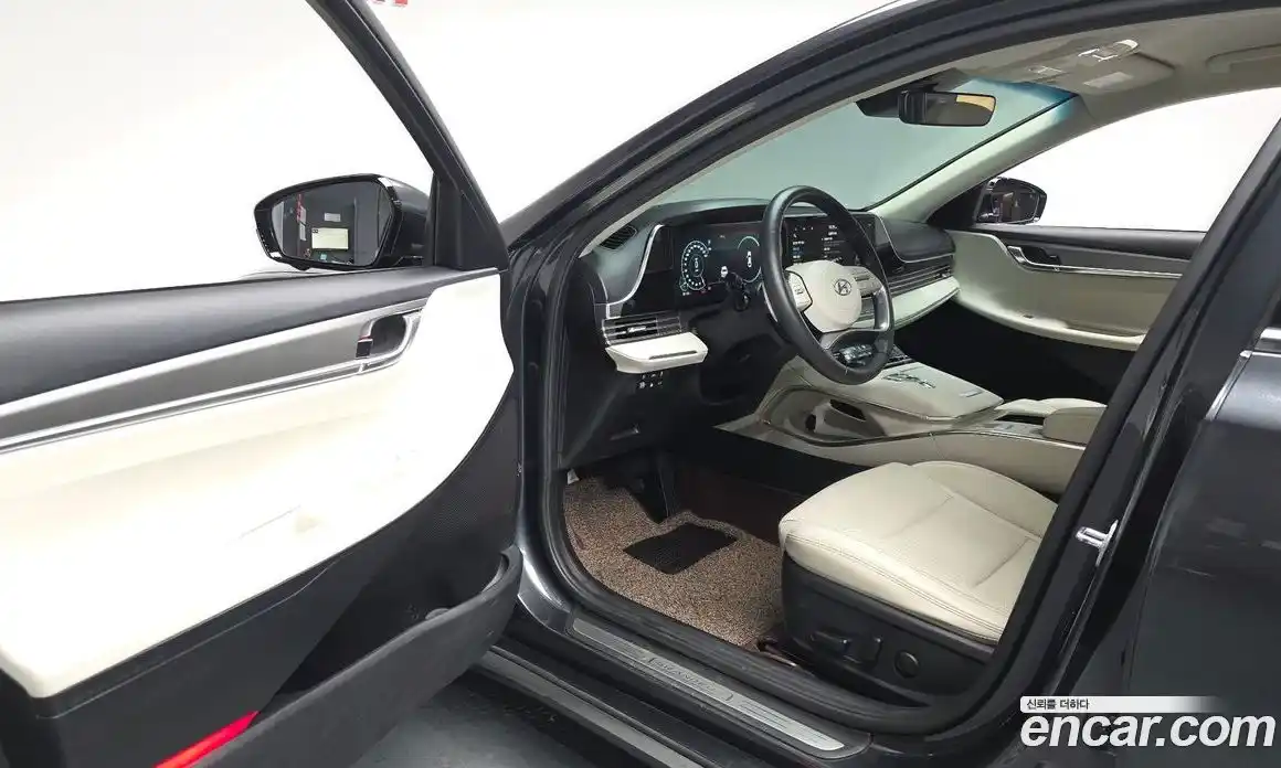 Hyundai Grandeur 2022 2.4 Автомат в Москве № 583729, фото 11