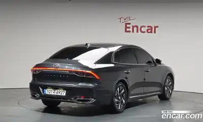 Hyundai Grandeur 2022 2.4 Автомат в Москве № 583729, миниатюра 2