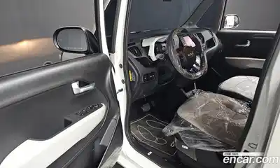 Kia Ray 2026 1.0 Автомат в Москве № 583868, миниатюра 11