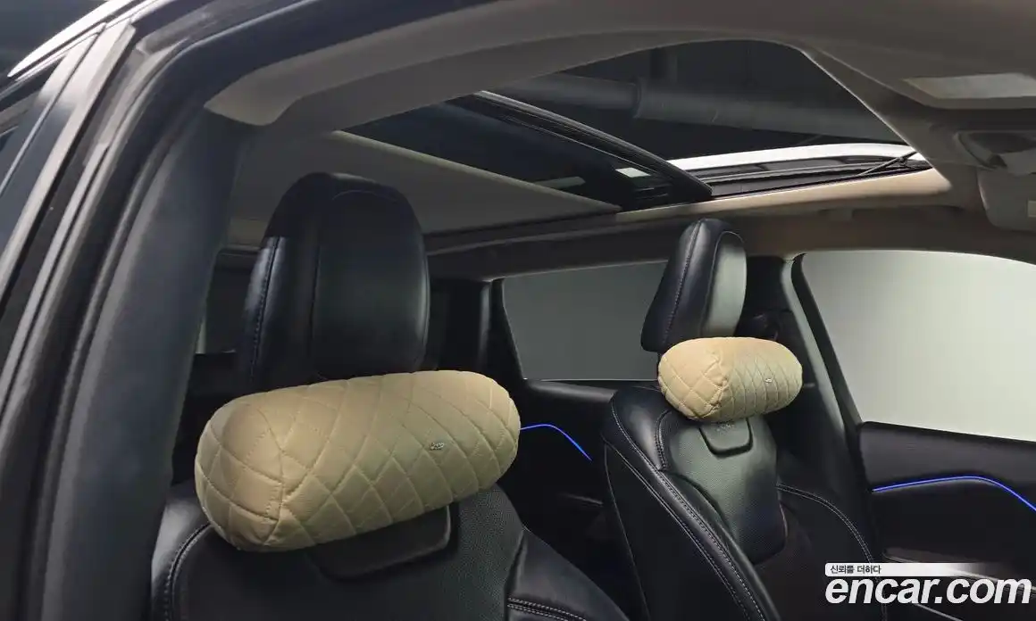 Jeep Cherokee 2017 2.2 Автомат в Москве № 584424, фото 19