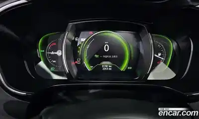 Renault QM6 2022 2.0 Автомат в Москве № 584451, миниатюра 8