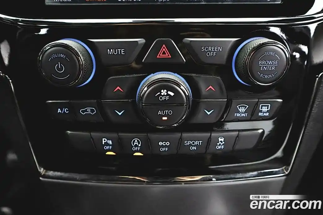 Jeep Cherokee 2020 3.6 Автомат в Москве № 584496, фото 15