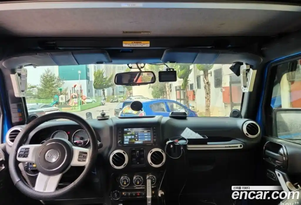 Jeep Wrangler 2014 2.8 Автомат в Москве № 584521, фото 8