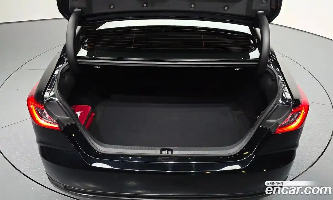 Toyota Camry 2025 2.5 Автомат в Москве № 584560, фото 20