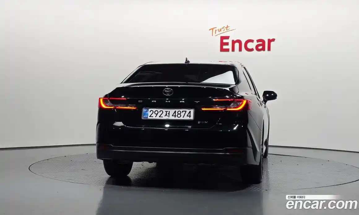 Toyota Camry 2025 2.5 Автомат в Москве № 584560, фото 4