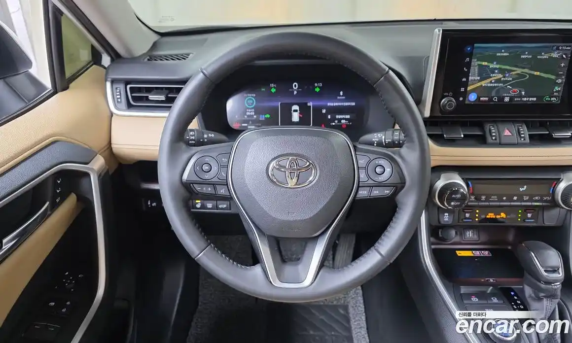 Toyota RAV4 2024 2.5 Автомат в Москве № 584591, фото 13