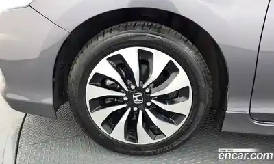 Honda Accord 2017 2.0 Автомат в Москве № 584626, миниатюра 5