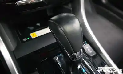 Honda Accord 2017 2.0 Автомат в Москве № 584626, миниатюра 9