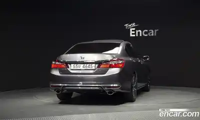 Honda Accord 2016 3.5 Автомат в Москве № 584648, миниатюра 4
