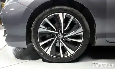 Honda Accord 2016 3.5 Автомат в Москве № 584648, миниатюра 5