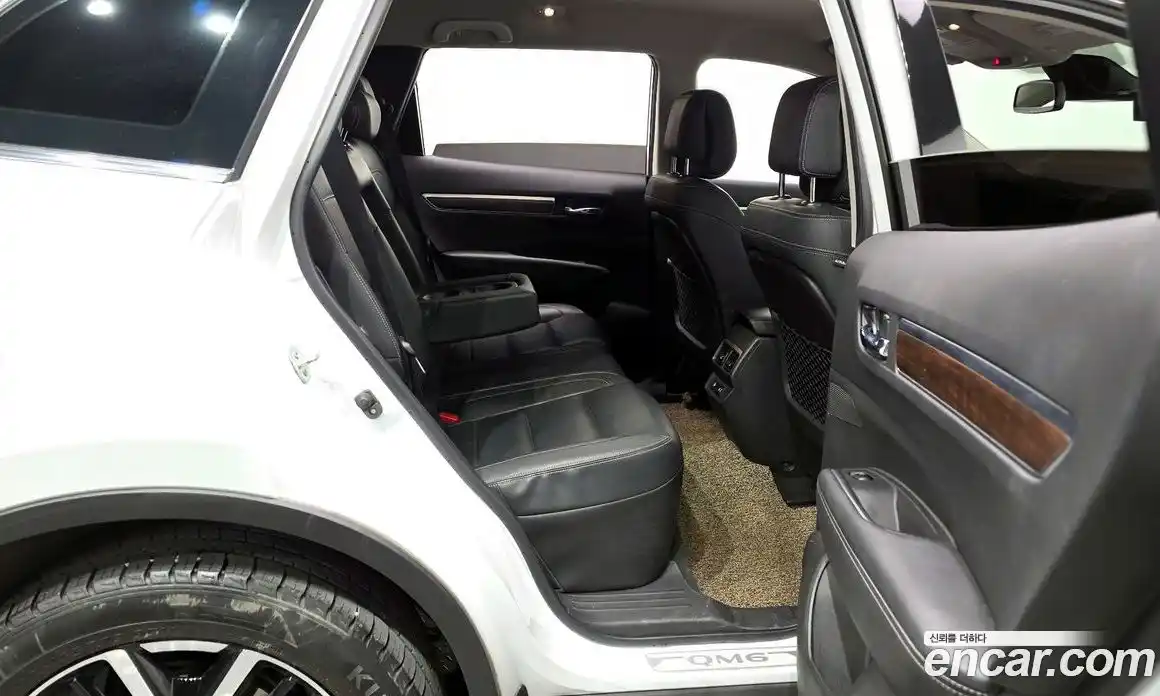 Renault QM6 2020 2.0 Автомат в Москве № 585618, фото 12