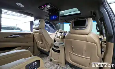 Cadillac Escalade 2019 6.2 Автомат в Москве № 585660, миниатюра 12