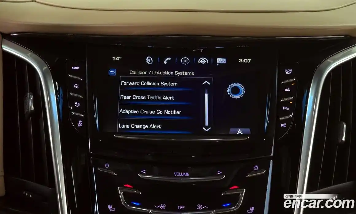 Cadillac Escalade 2019 6.2 Автомат в Москве № 585660, фото 16