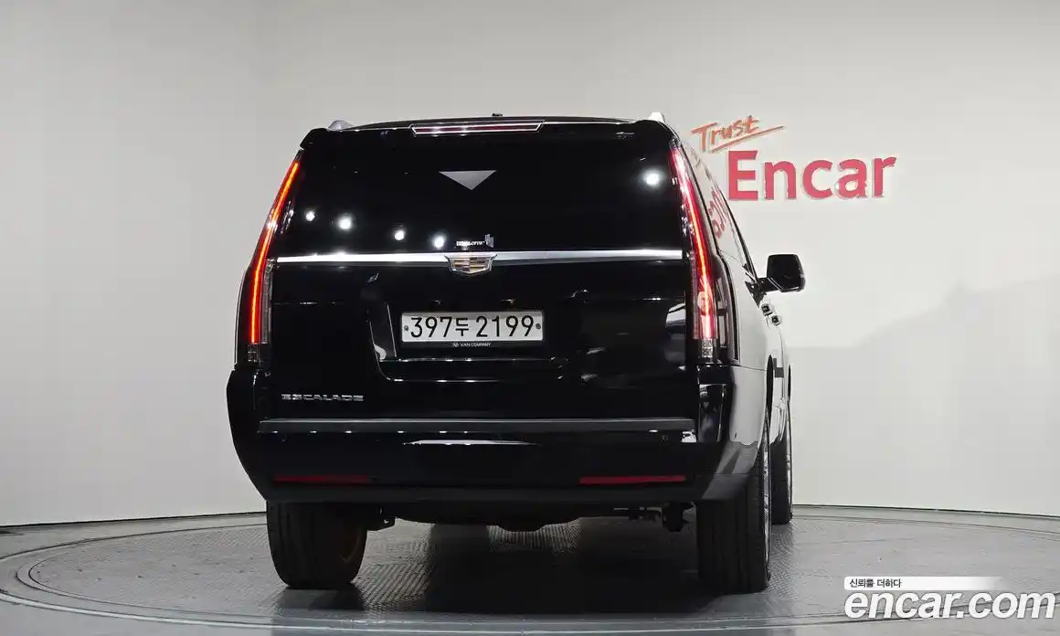 Cadillac Escalade 2019 6.2 Автомат в Москве № 585660, фото 4