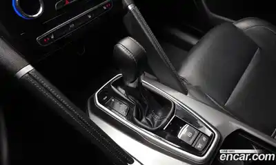 Renault QM6 2023 2.0 Автомат в Москве № 586130, миниатюра 9