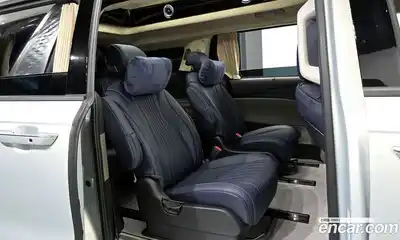 Kia Canival 2025 3.5 Автомат в Москве № 586623, миниатюра 12