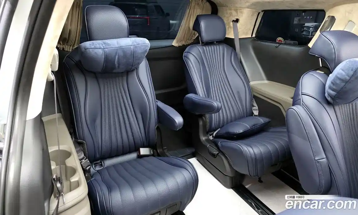 Kia Canival 2025 3.5 Автомат в Москве № 586623, фото 13