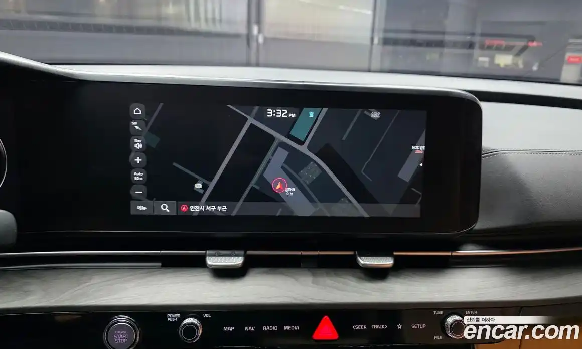 Kia Canival 2023 3.5 Автомат в Москве № 586675, фото 14