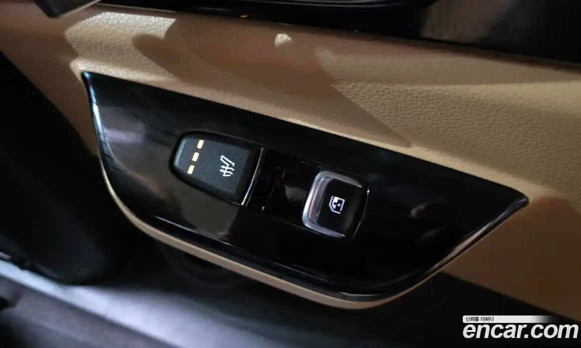 Kia Canival 2023 3.5 Автомат в Москве № 586675, фото 18