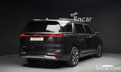 Kia Canival 2023 3.5 Автомат в Москве № 586675, миниатюра 2