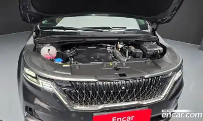 Kia Canival 2023 3.5 Автомат в Москве № 586675, миниатюра 6