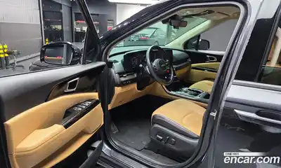 Kia Canival 2023 3.5 Автомат в Москве № 586675, миниатюра 10