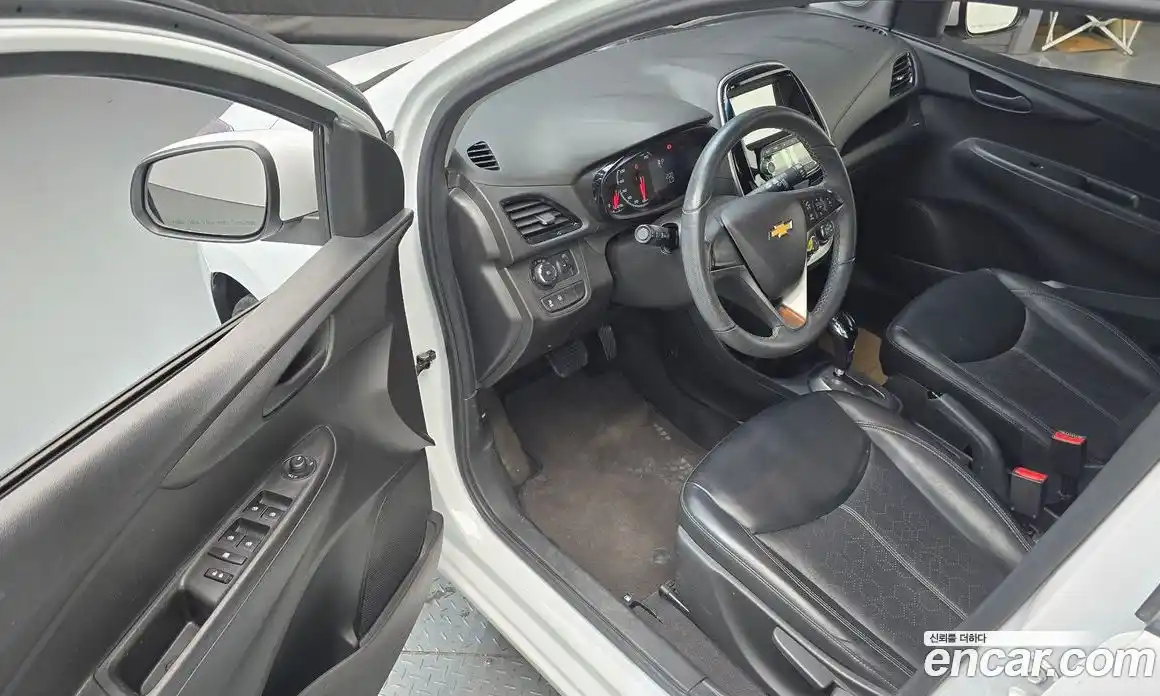 Chevrolet Spark 2017 1.0 Автомат в Москве № 586804, фото 10